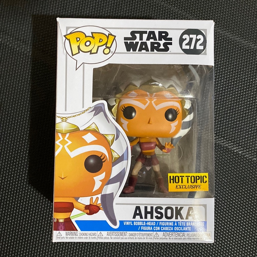 Funko Pop Star Wars Ashoka Hot Topic Exclusive 272